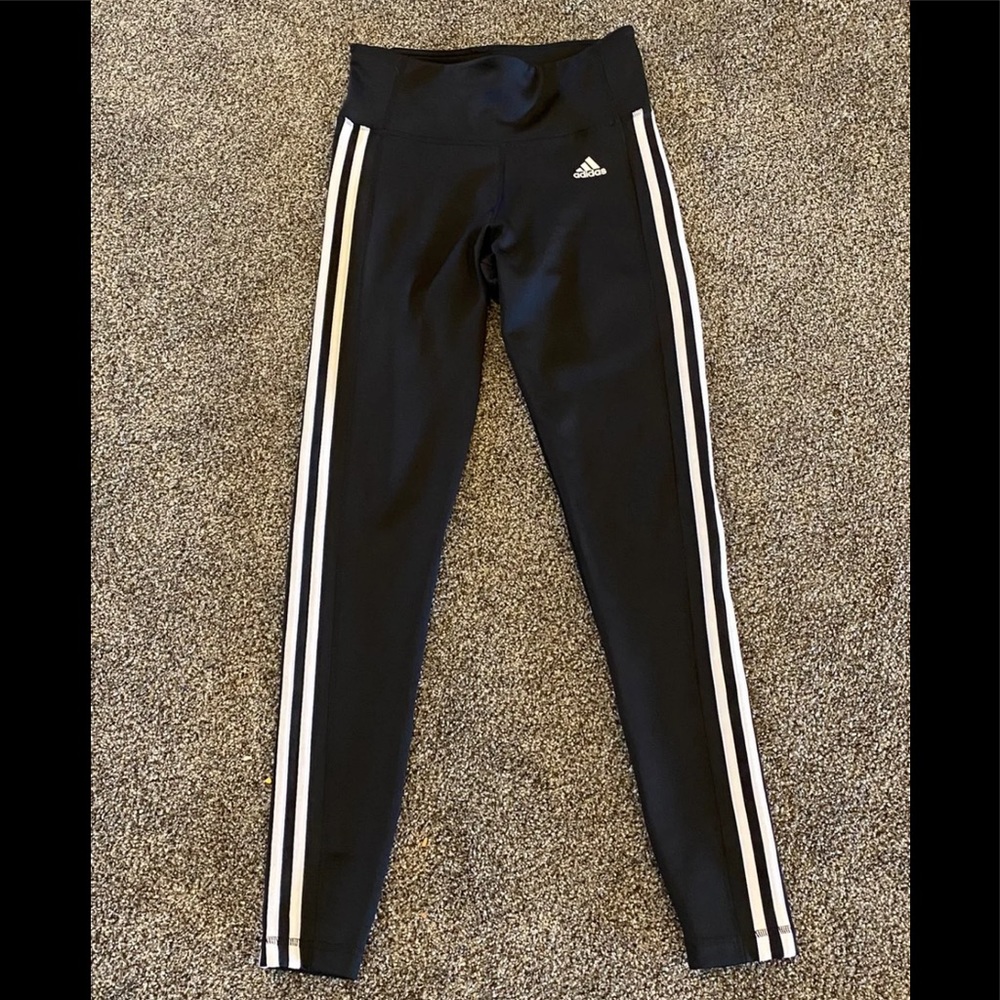 Women’s Adidas leggings